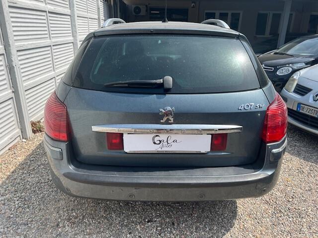 Peugeot 407 2.0 HDi SW Ciel Féline