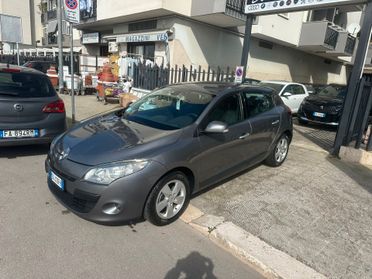 Renault Megane Mégane 1.5 dCi 110CV Dynamique