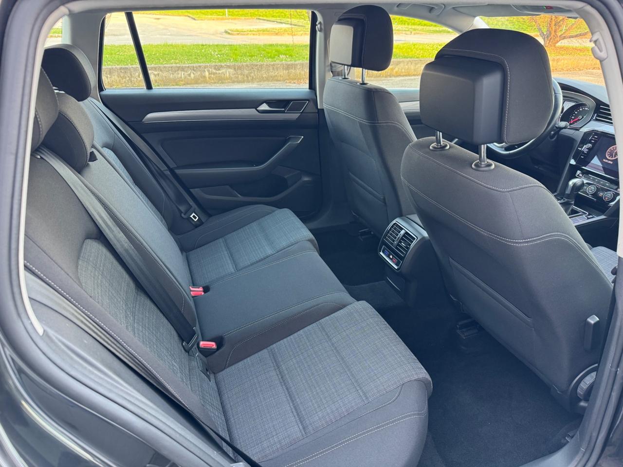 Volkswagen Passat Variant 2.0 TDI 150Cv DSG Executive