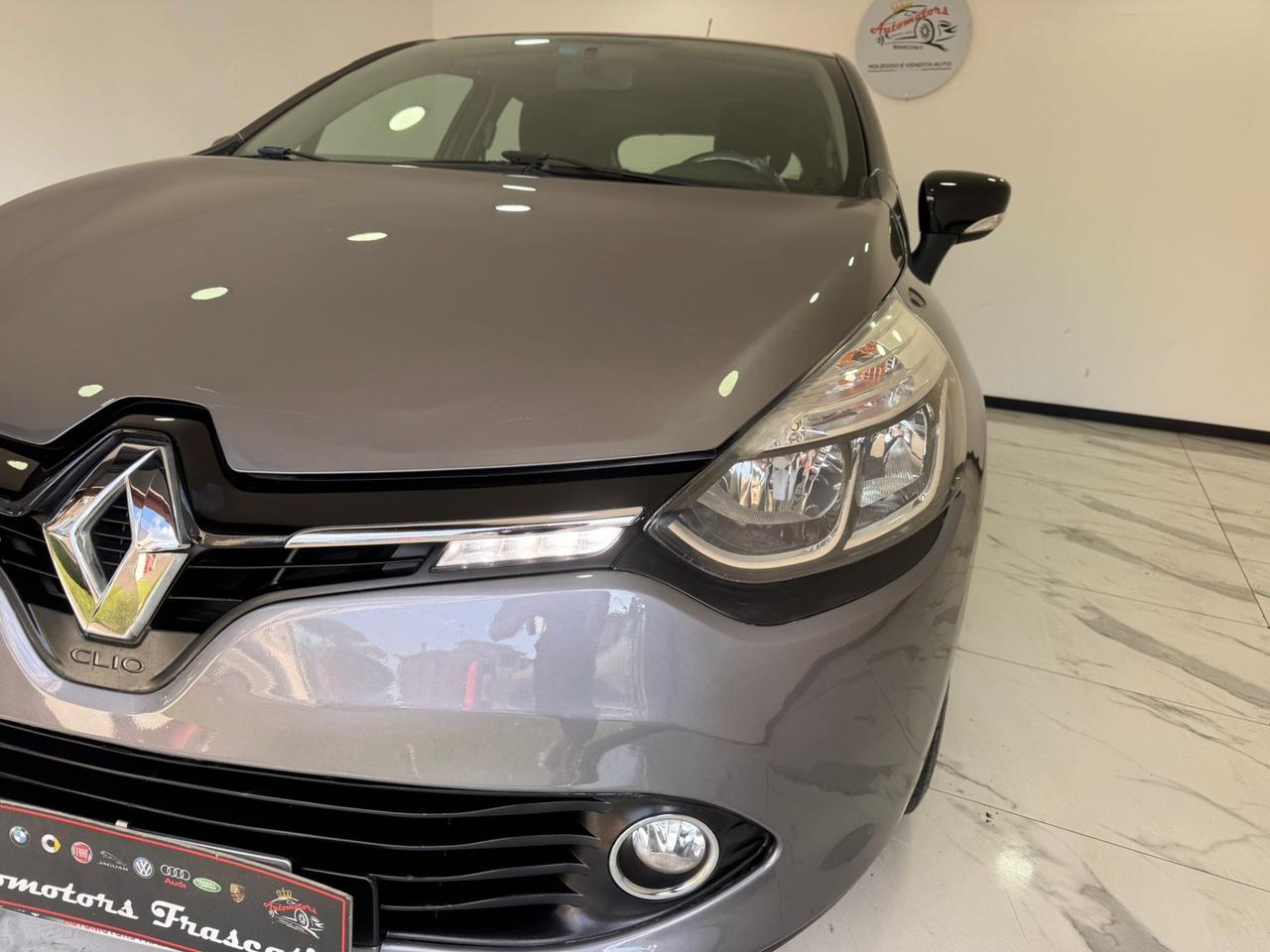 Renault Clio 1.2 75CV 5 porte GARANTITA 2017