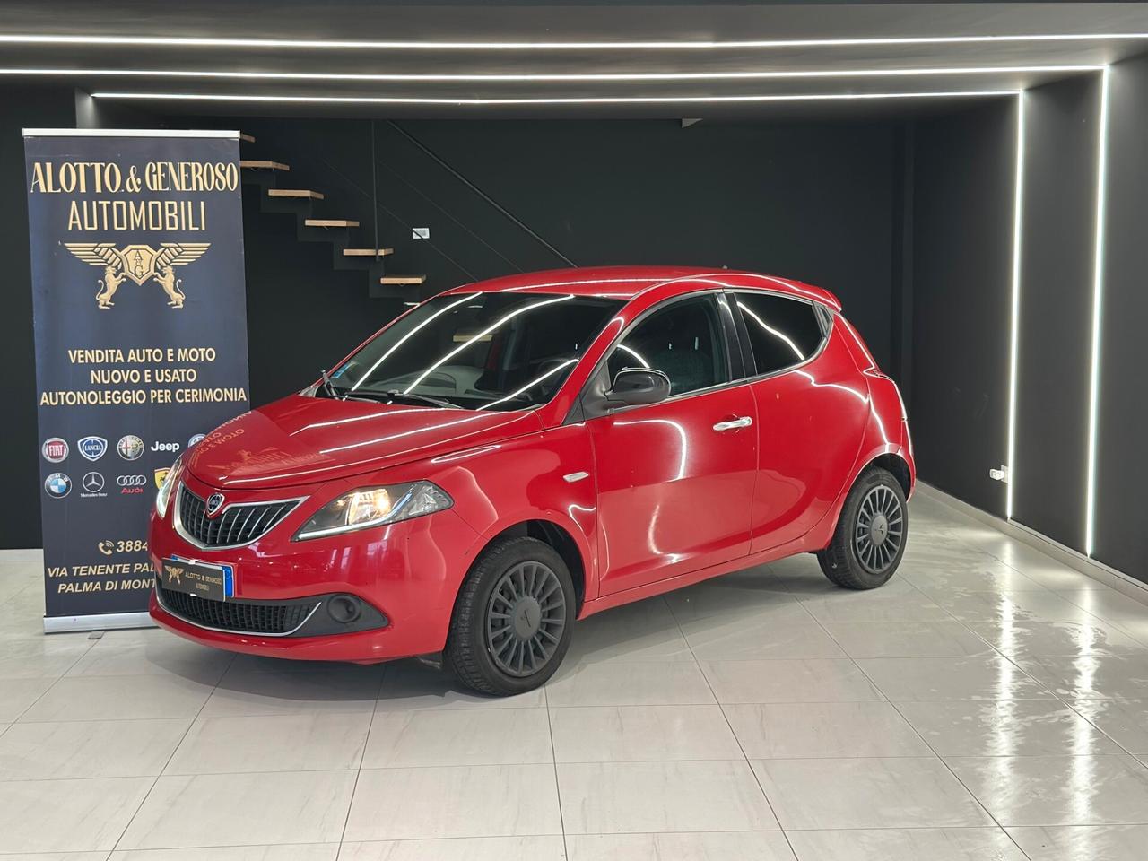 Lancia Ypsilon 1.0 70 CV S&S Hybrid Gold 2022