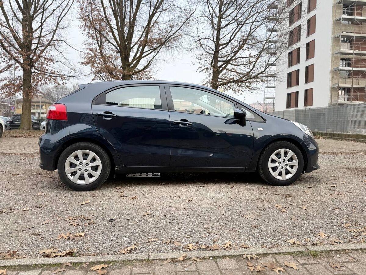 Kia Rio 1.2 cvvt Cool 5p E6