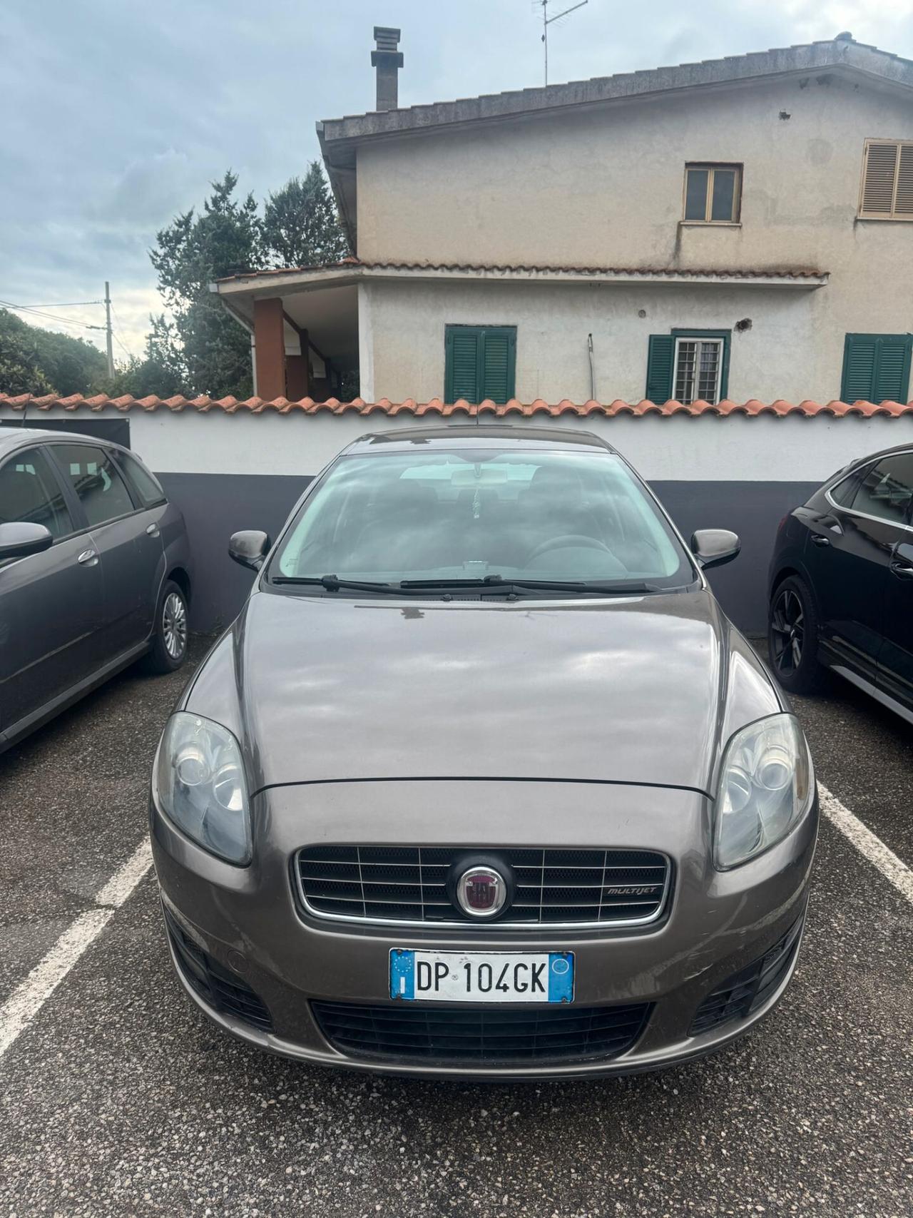 Fiat Croma 1.9 Multijet Active