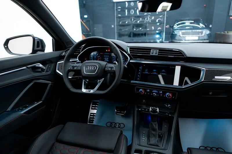 Audi RS Q3 NOLEGGIO LUNGO TERMINE LEASING ALL INCLUSIVE