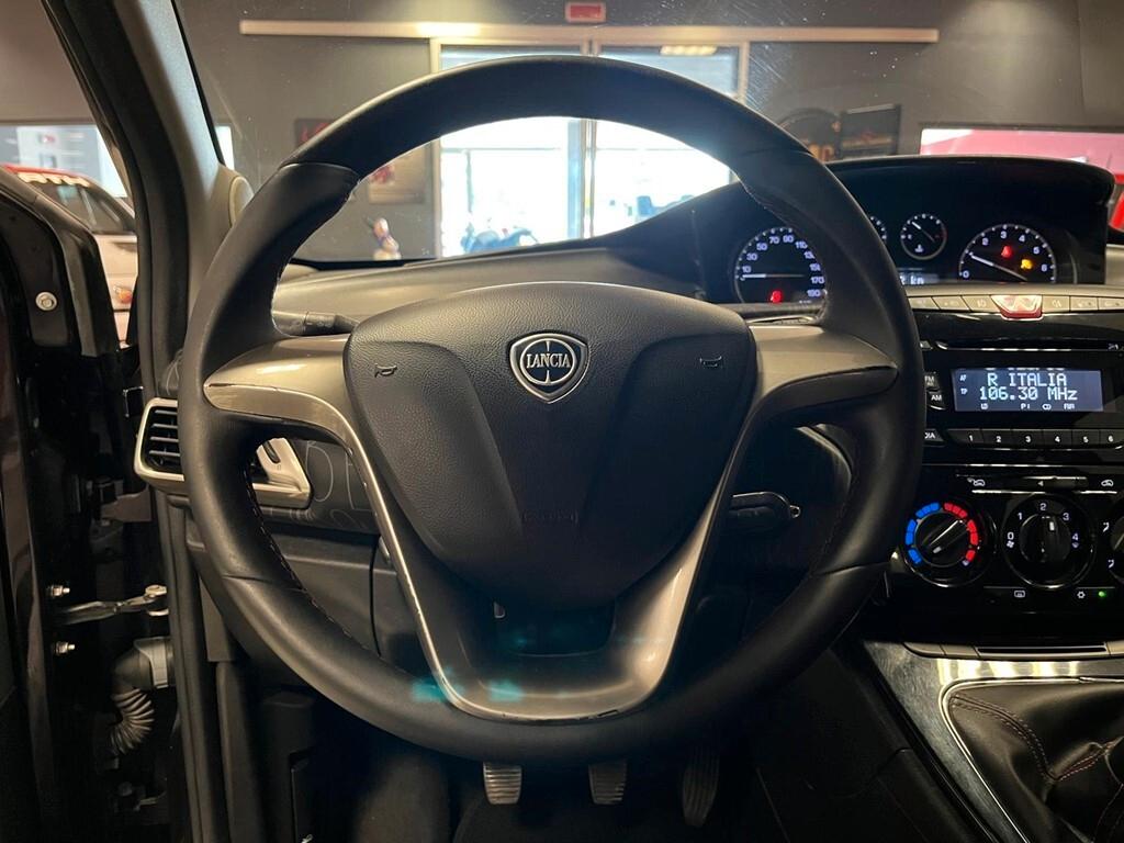 Lancia Ypsilon 1.2 GPL Elefantino neopatentati