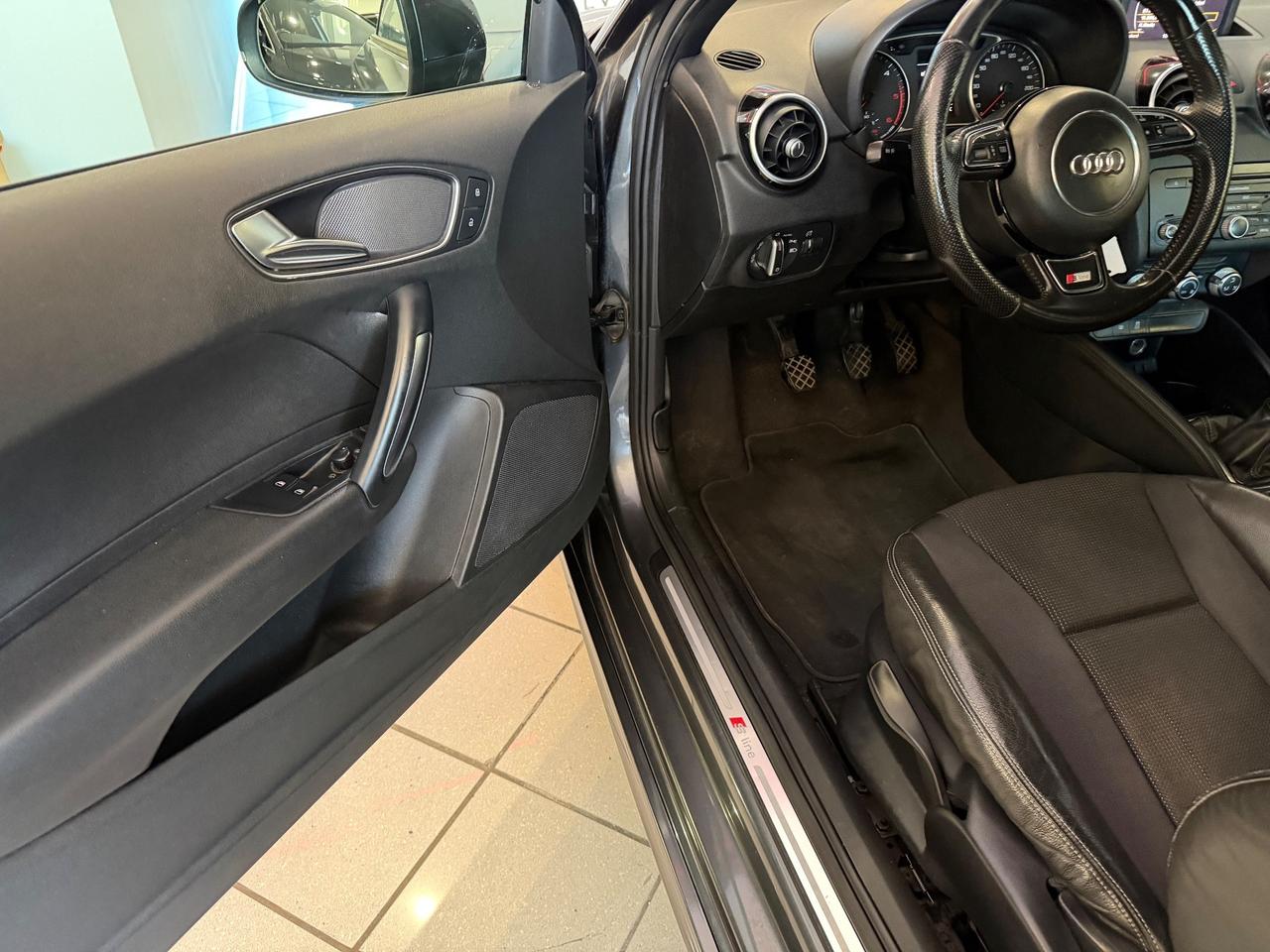 A1 1.6 TDI Ambition ok neopatentati