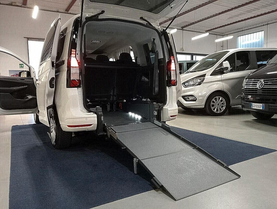 Volkswagen Caddy Pianale Ribassato 2.0 TDI 102 CV Space