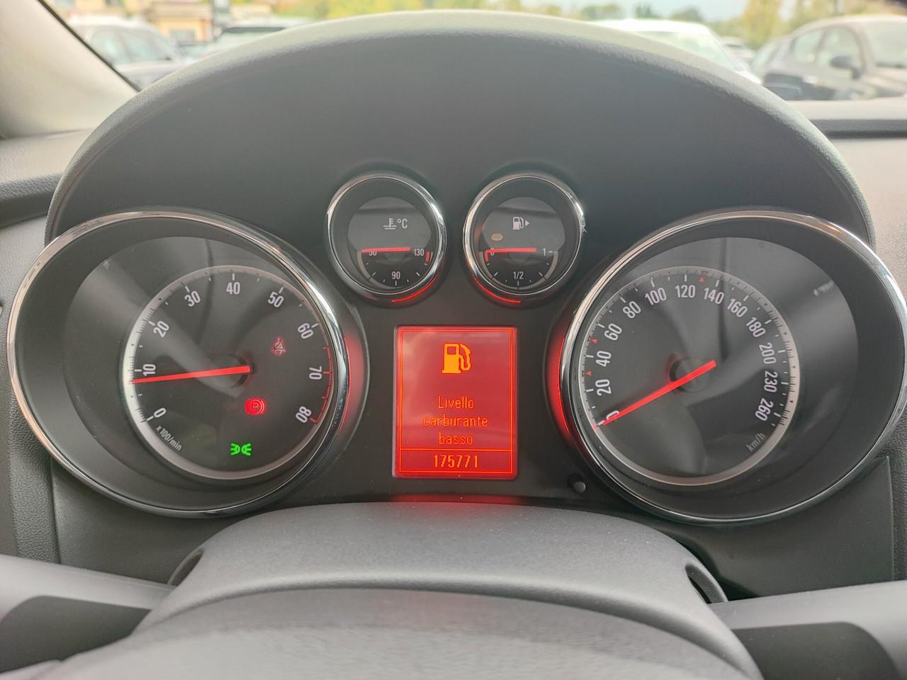 Opel Astra 1.6 115CV Sports Tourer Cosmo