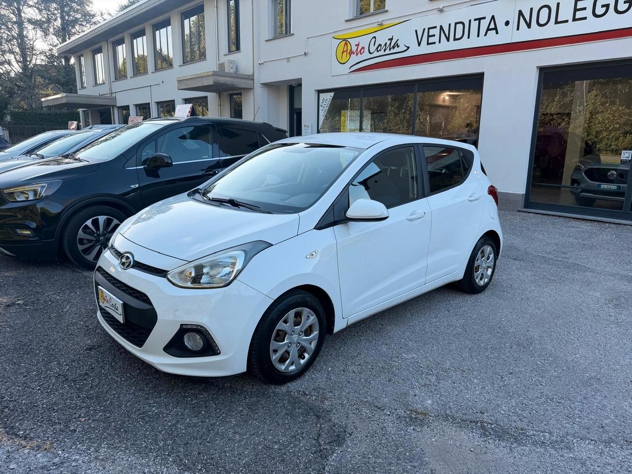 Hyundai i10 1.0 MPI Login Neopatentati