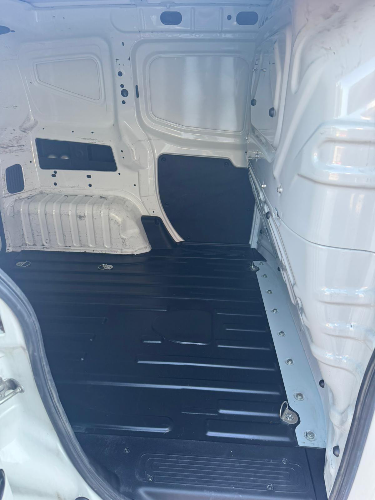 Fiat Fiorino 1.3 MJT 80CV Cargo neopatentati