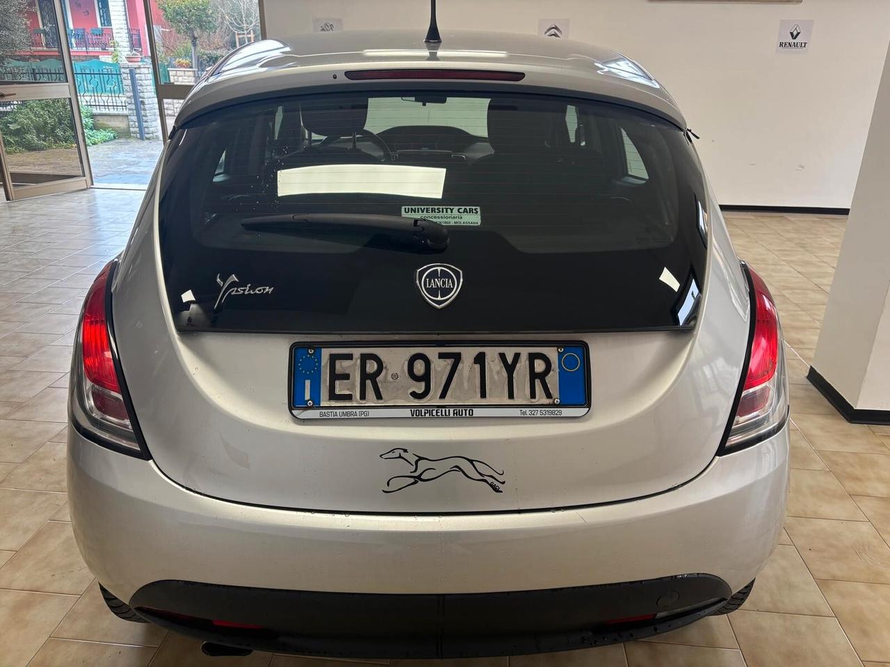 LANCIA YPSILON ANNO 2013 bz 1.2 ADATTA NEOPATENTATI KM 209 mila