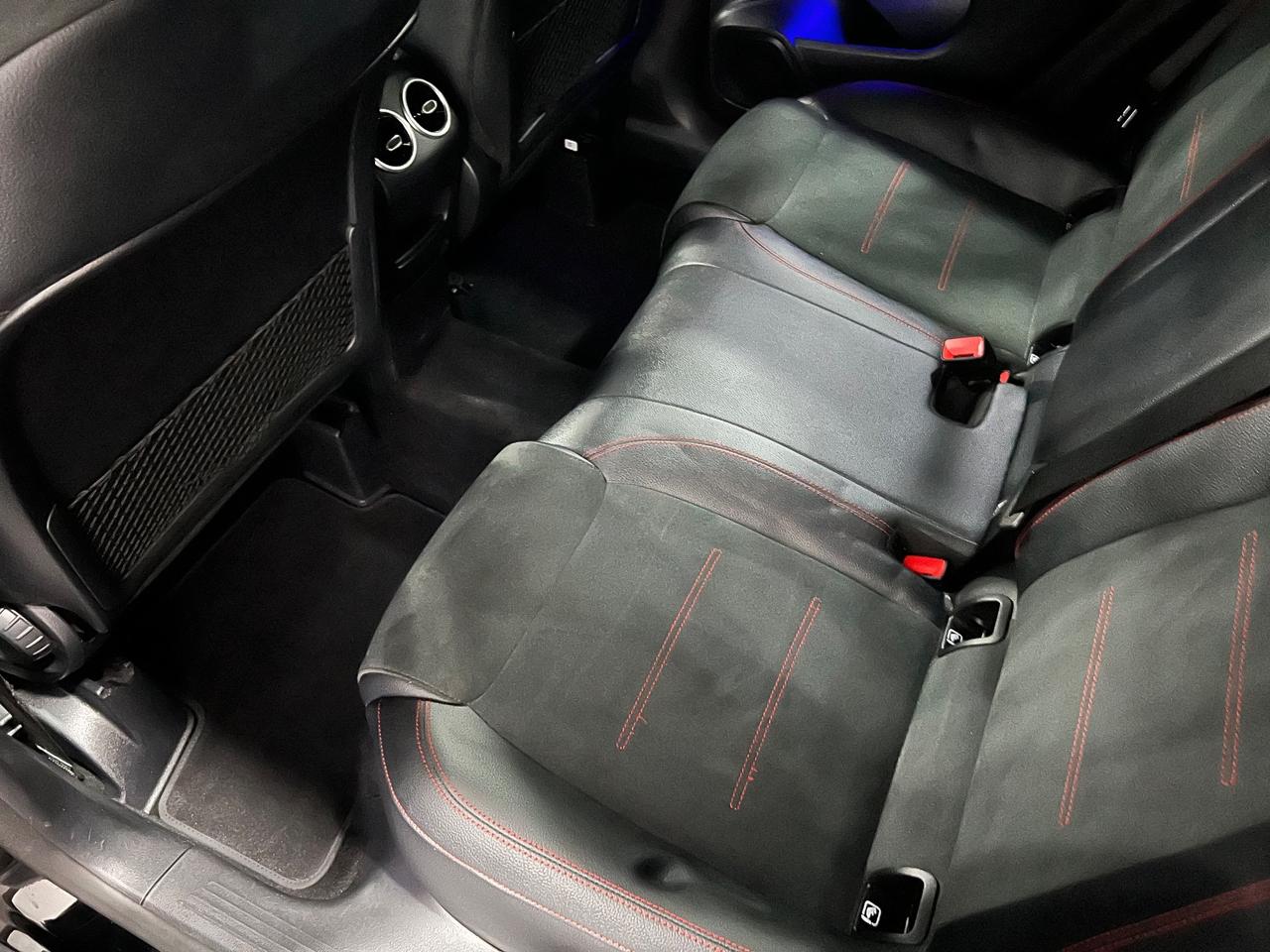 Mercedes Benz GLA 200d Aut. Premium AMG 150 cv