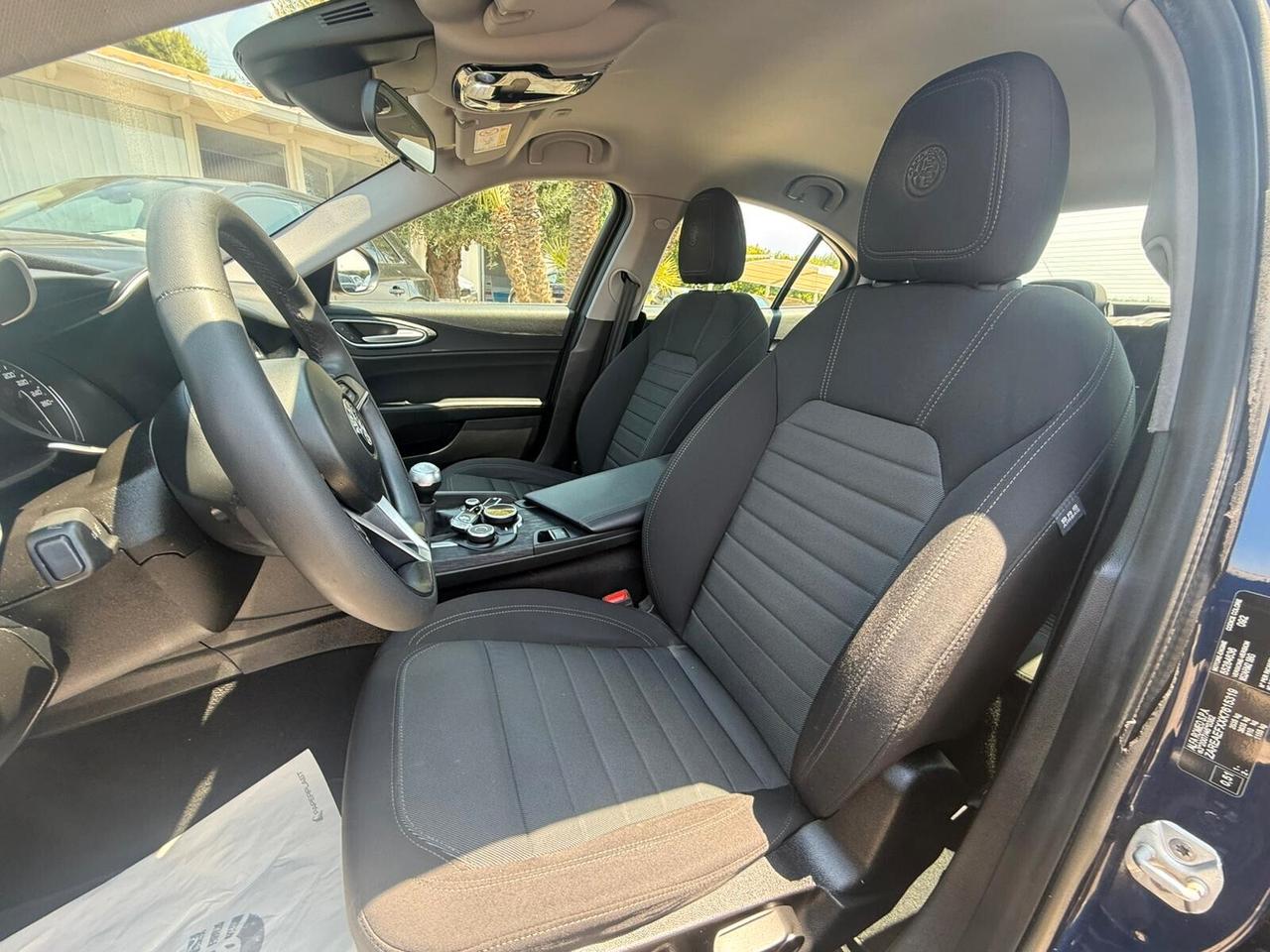 Alfa Giulia 2.2 160 CV AT8 Super Manuale Blu Monte Carlo