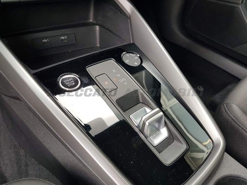 Audi A3 A3 Sportback 30 2.0 tdi S line edition s-tronic