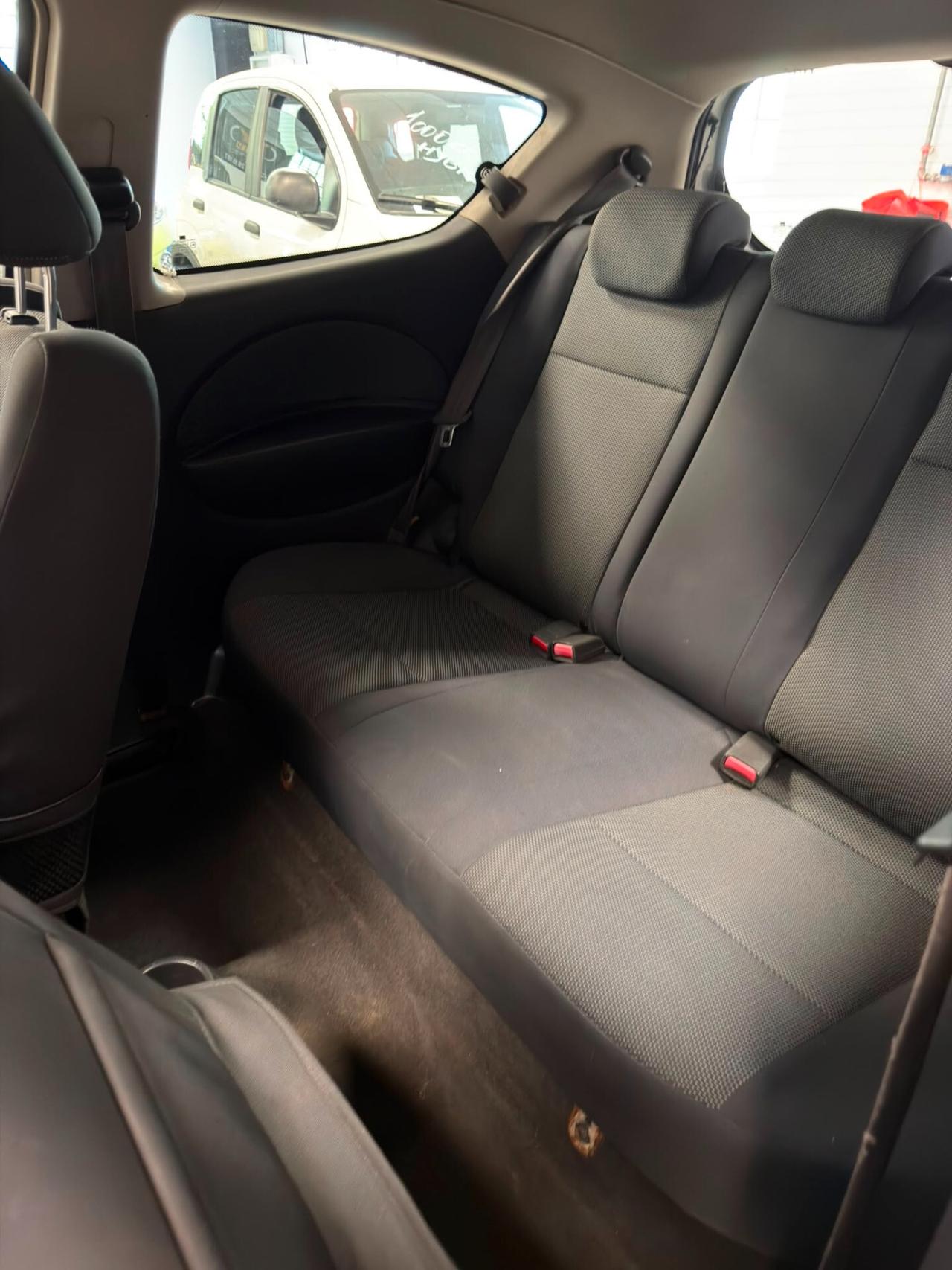 Chevrolet Kalos 1.2 Sport GPL