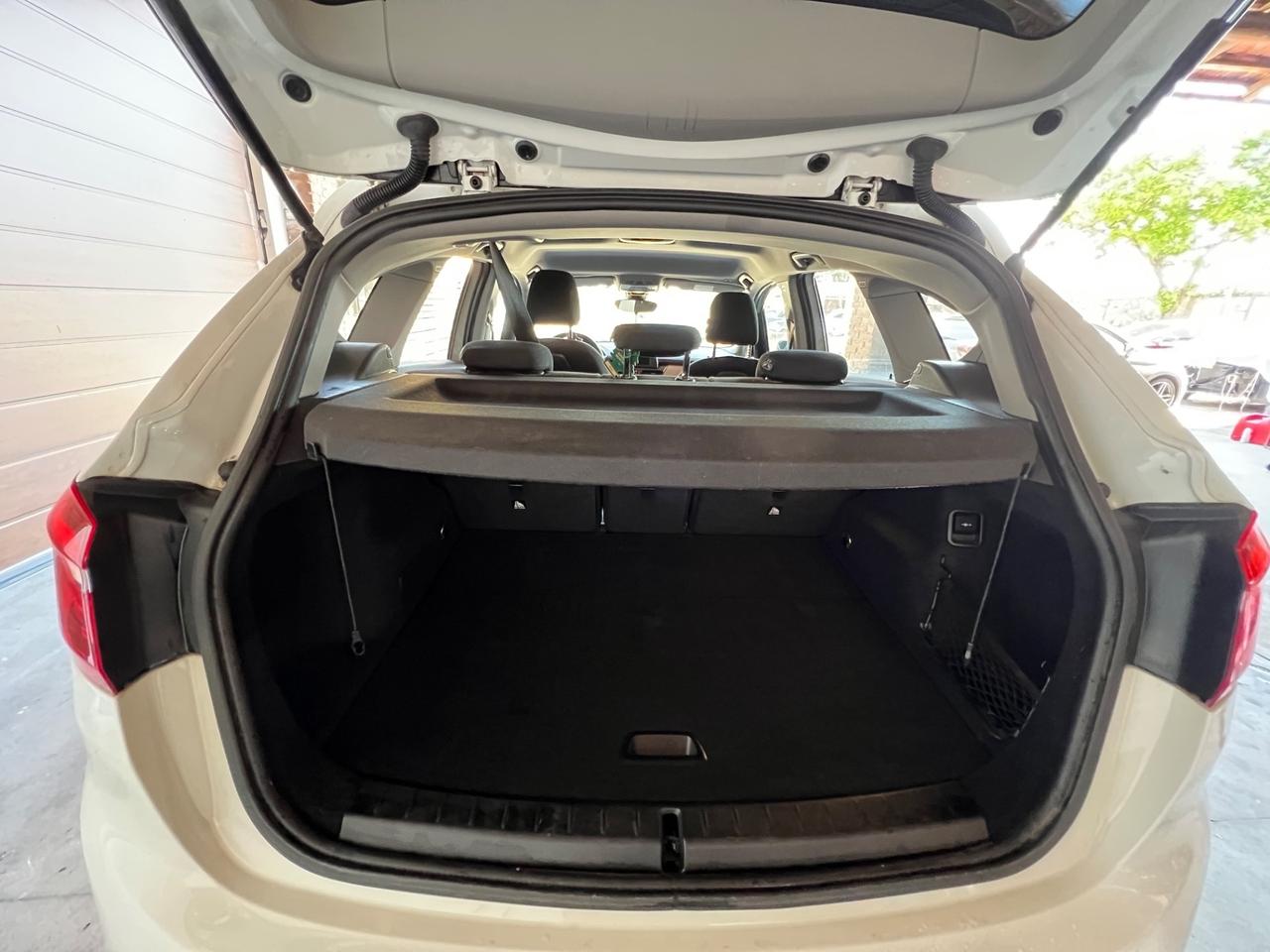 Bmw 216 216d Active Tourer Advantage