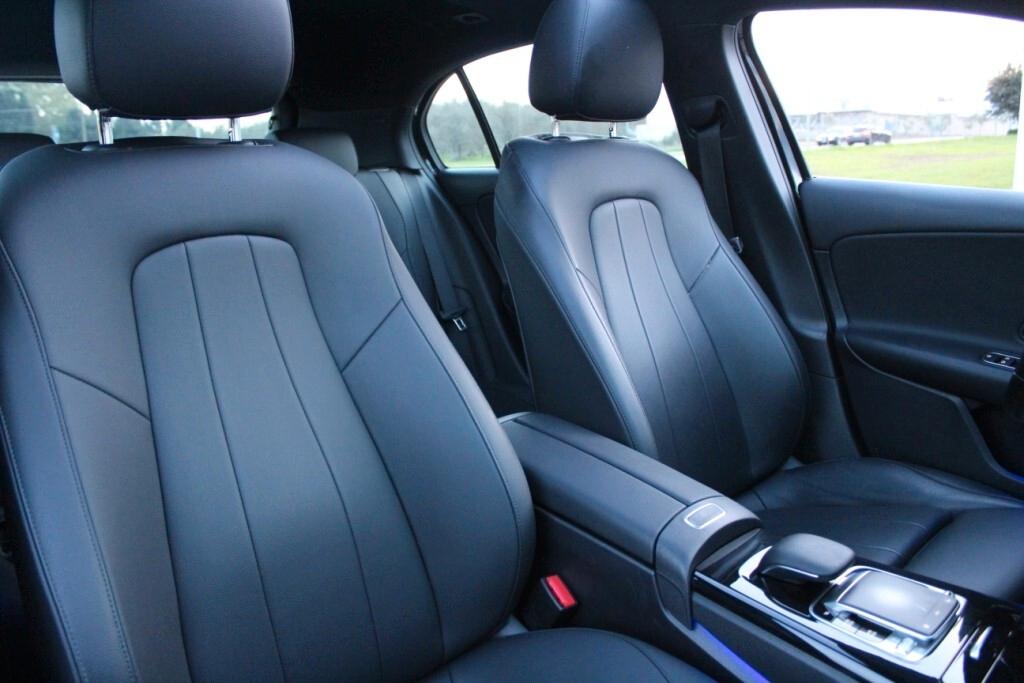 MERCEDES Classe A 180 d Aut. *Tetto *Luci Ambiente