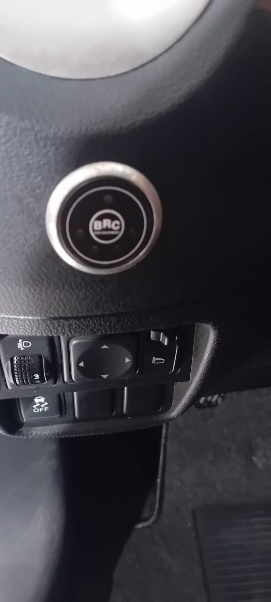 Nissan Juke 1.6 GPL Eco Acenta