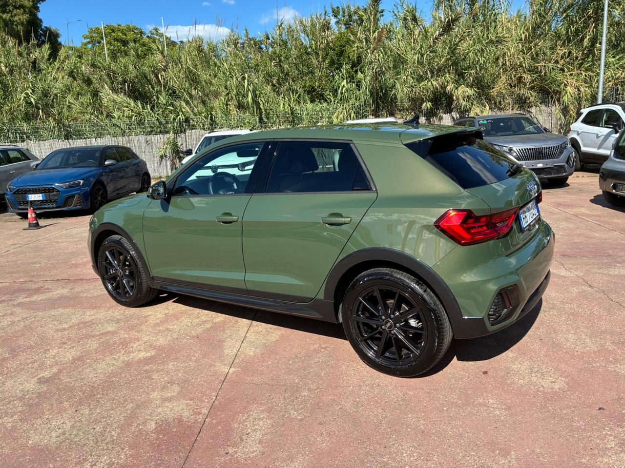 Audi A1 ALLSTREET 30 TFSI S line