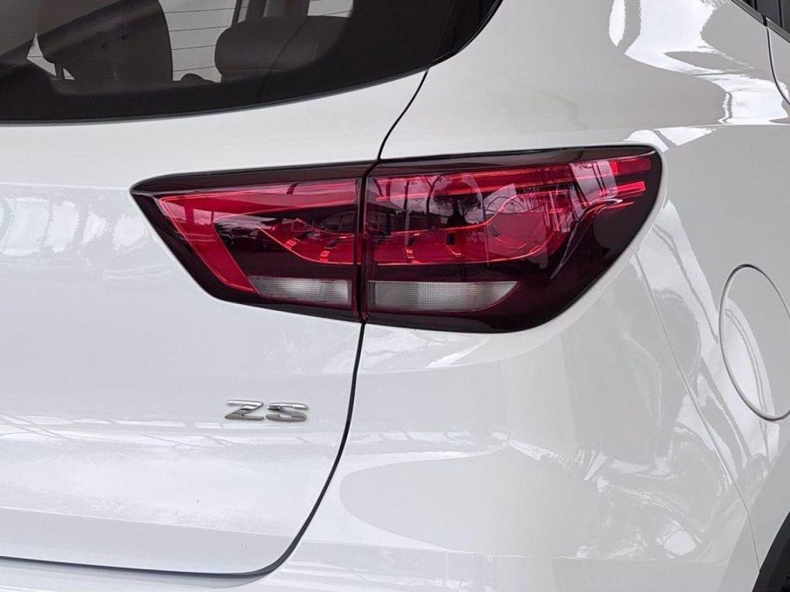 MG ZS 1 0 luxury