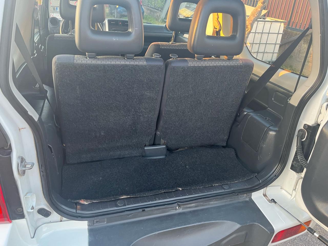 Suzuki Jimny 1.3i 16V cat 4WD JLX MAI FUORISTRA