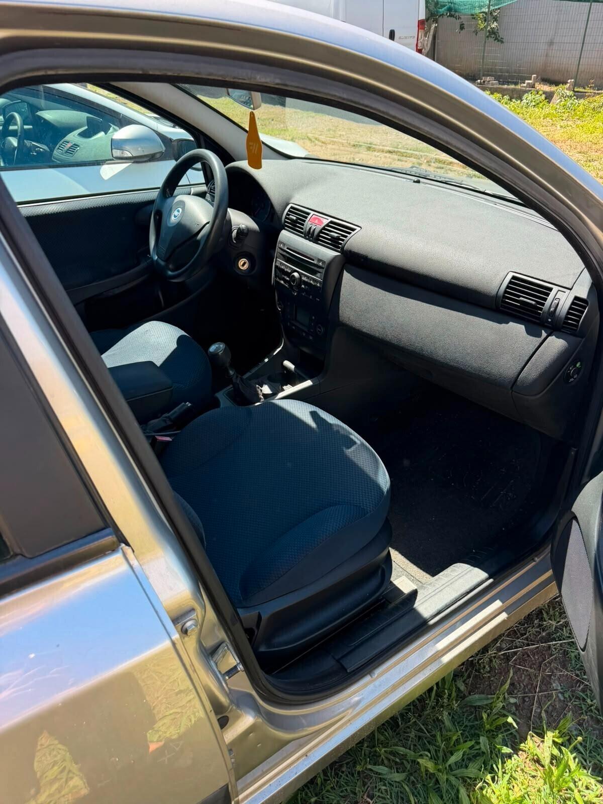 Fiat Stilo 1.6i 16V 5 porte Dynamic
