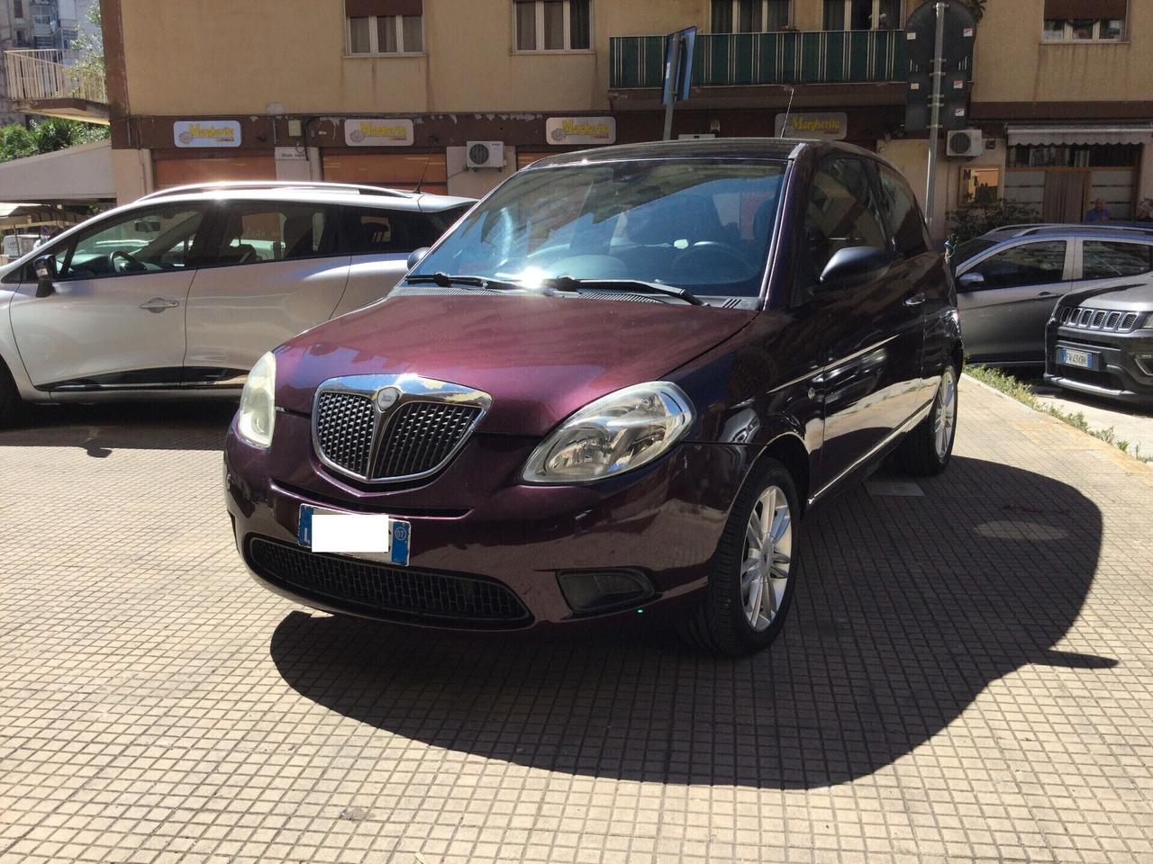 Lancia Ypsilon 1.3 MJT 75 CV Moda Milano