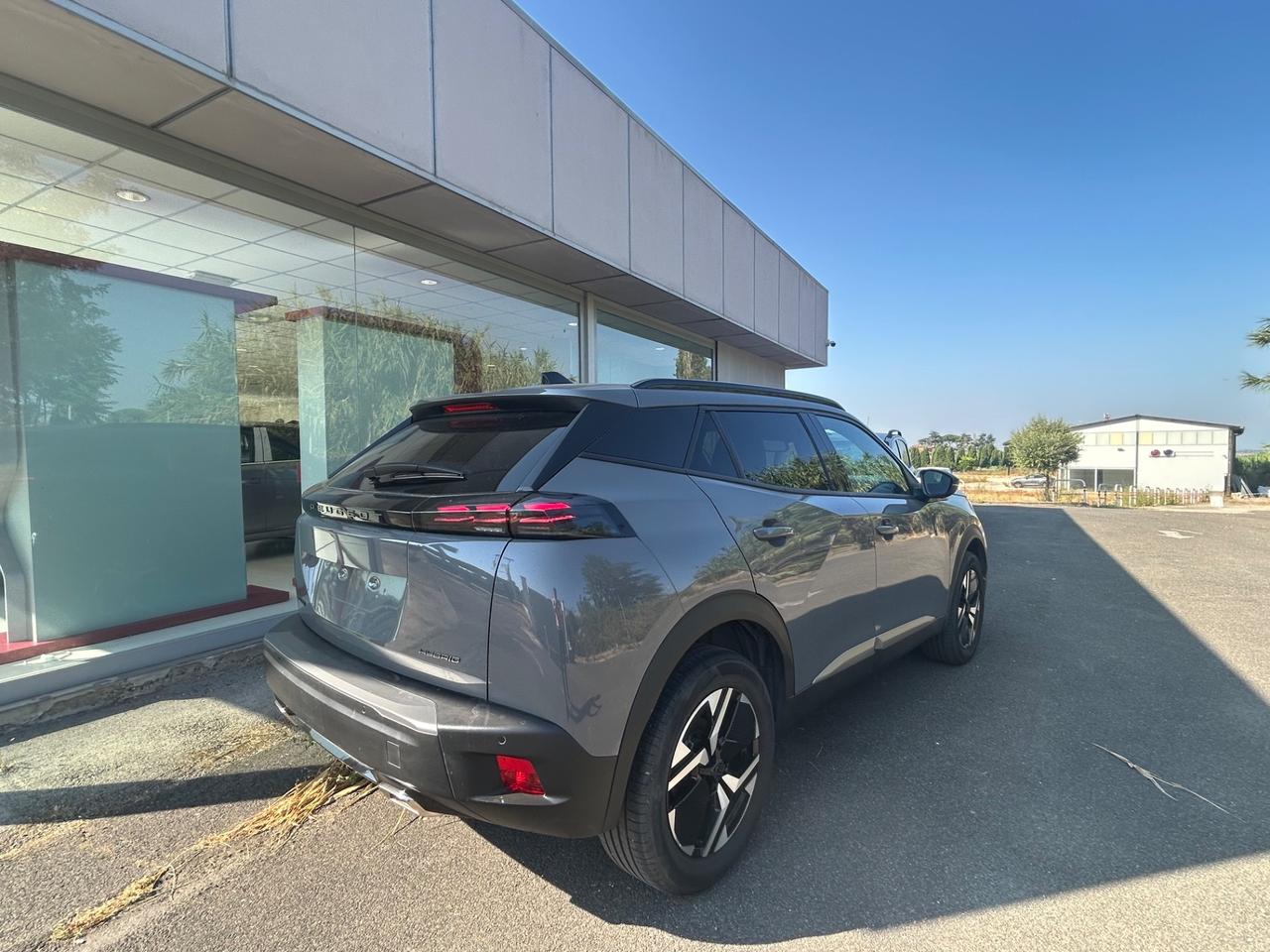 Peugeot 2008 Hybrid 145 e-DCS6 Allure