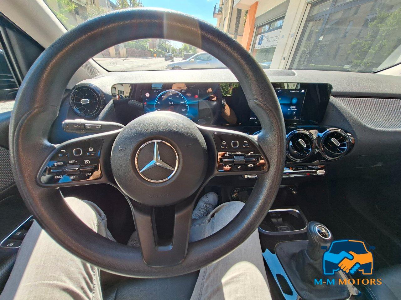 Mercedes B 180 D Premium