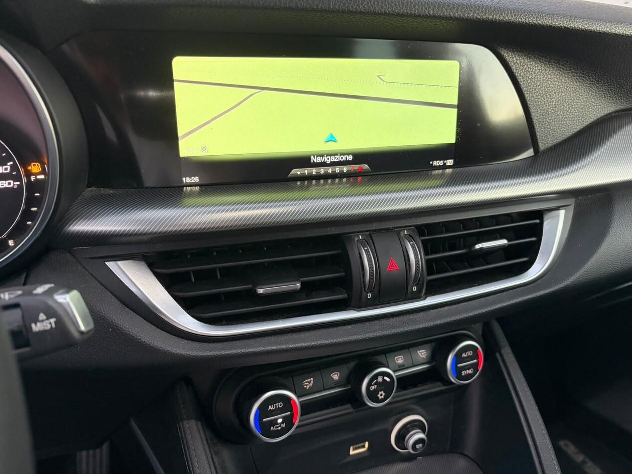 Alfa Romeo Stelvio 2.2 t Super rwd 180cv auto