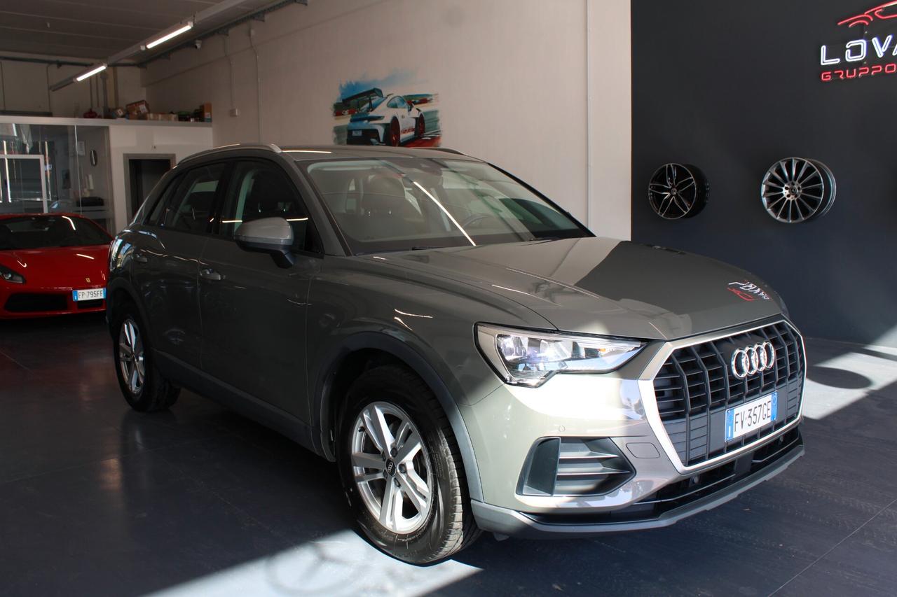 Audi Q3 2.0 TDI 150 CV S tronic Business Advanced
