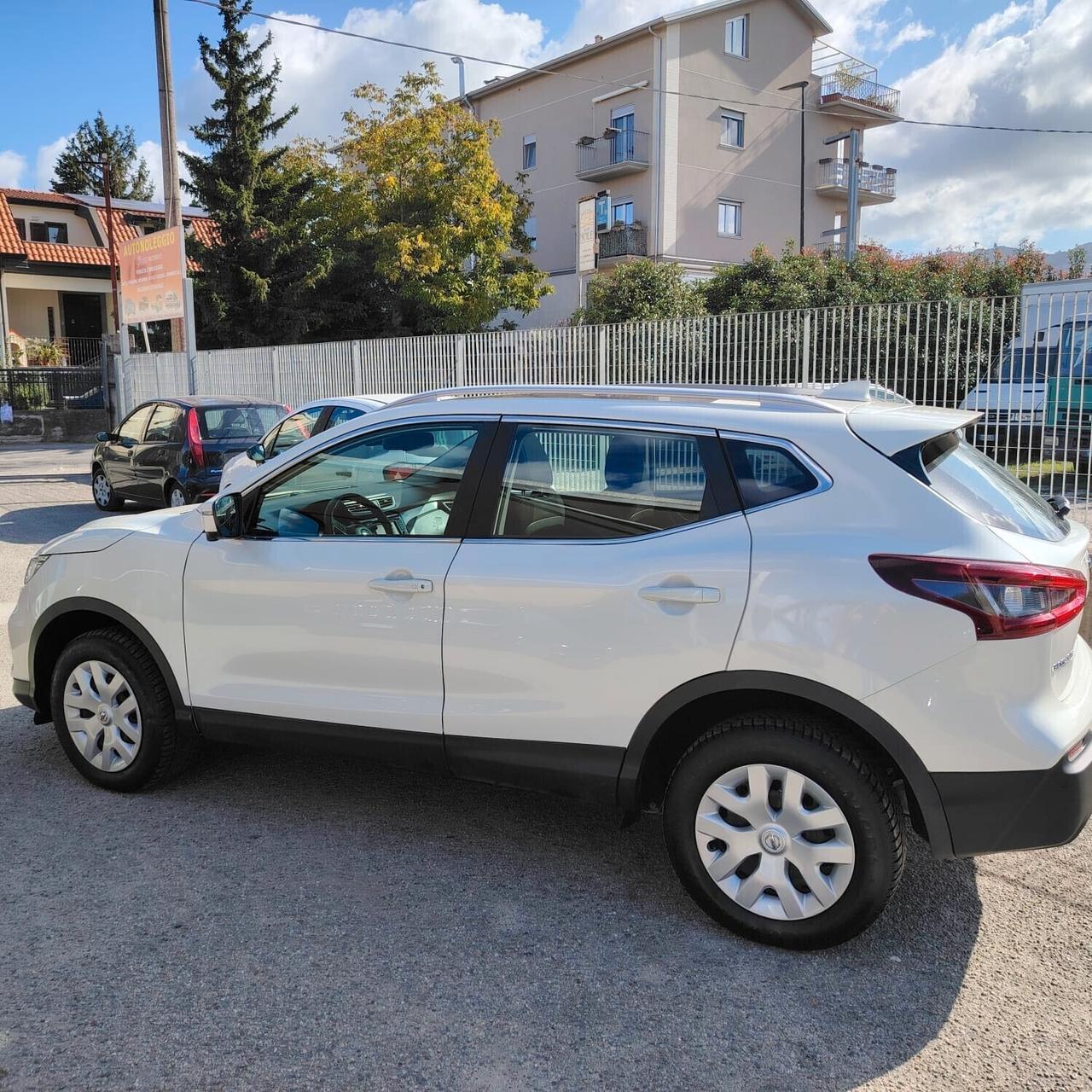 Nissan Qashqai 1.5 dCi Visia