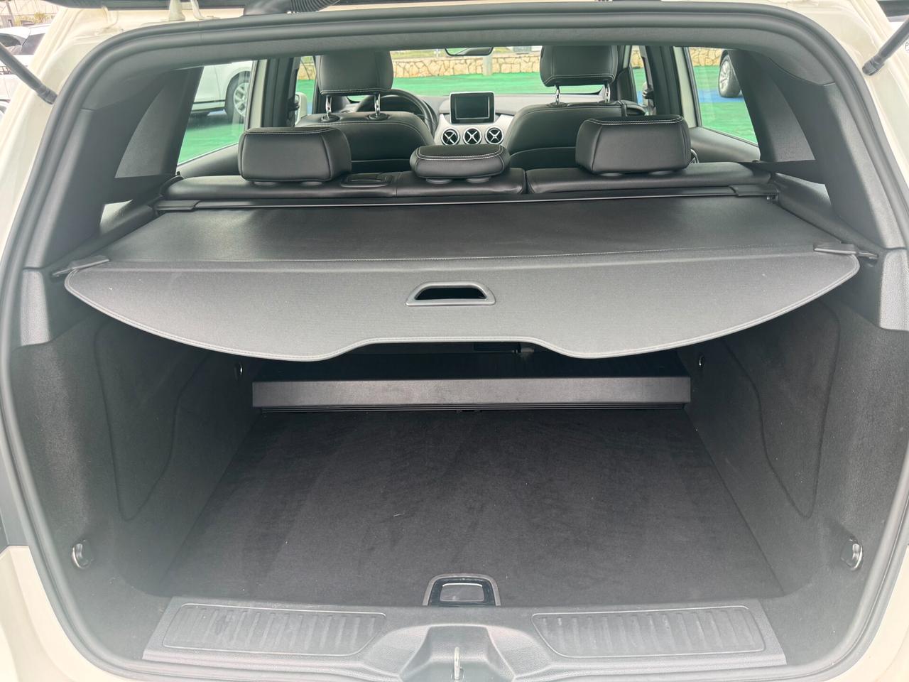 Mercedes-benz A 180 d Premium