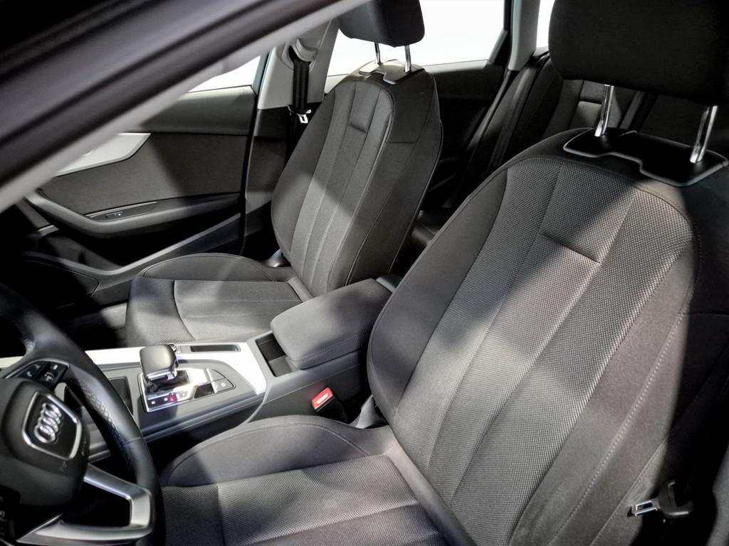 Audi A4 Avant 35 2.0 tdi mhev Business 163cv s-tronic