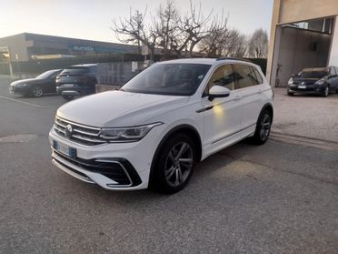 VW Tiguan 2.0 TDI 150 CV DSG R LINE