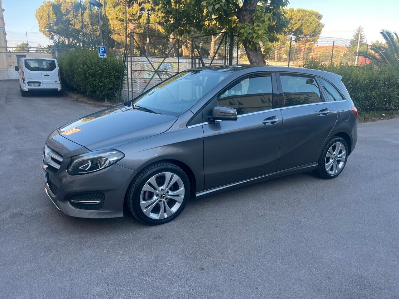 Mercedes-benz B 1.6 Cdi Automatic Executive 2019
