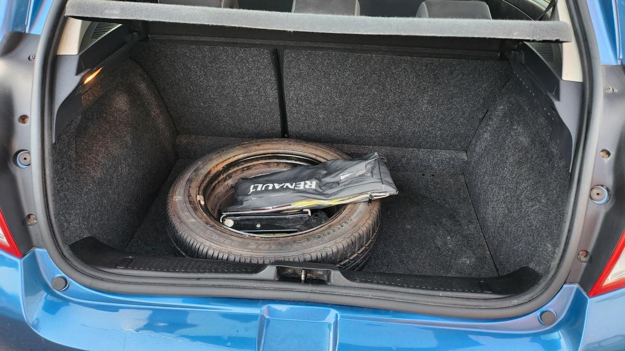 Renault Clio 1.2 16V 3 porte Dynamique