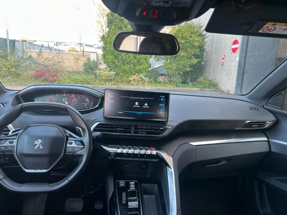 Peugeot 3008 1.5cc BlueHDi 130cv S&S EAT8 Allure Pack