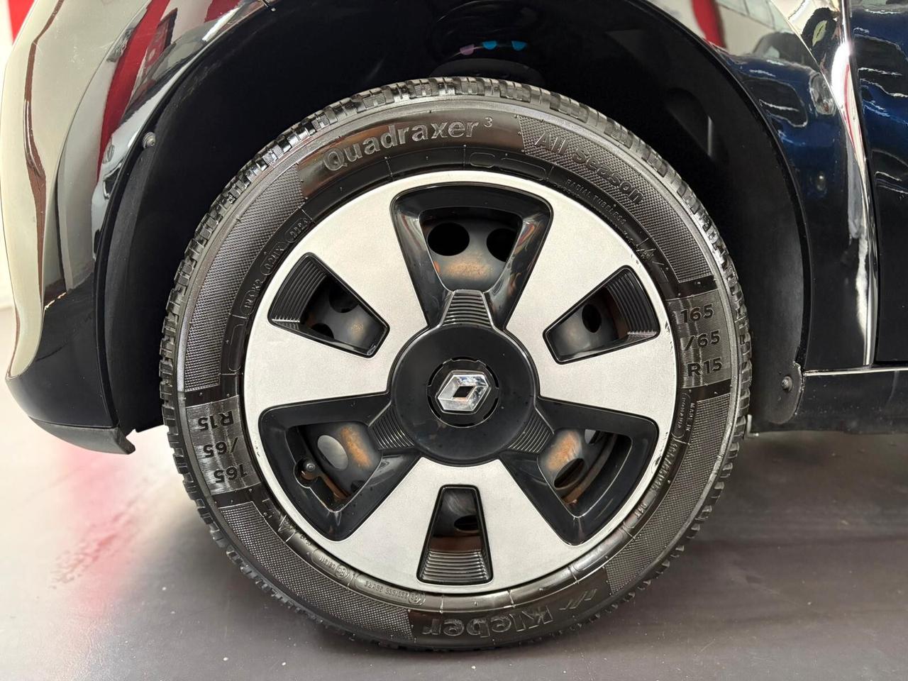 Renault Twingo SCe Duel2 Tetto