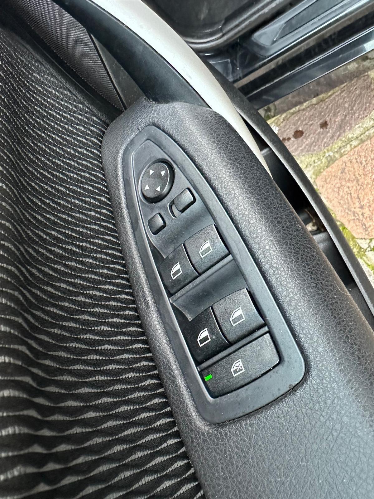 Bmw 116 116d 5p. Sport neopatentato