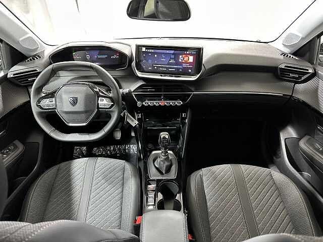 Peugeot 208 PureTech 100 cv Stop&Start 5 porte Allure KM ZERO