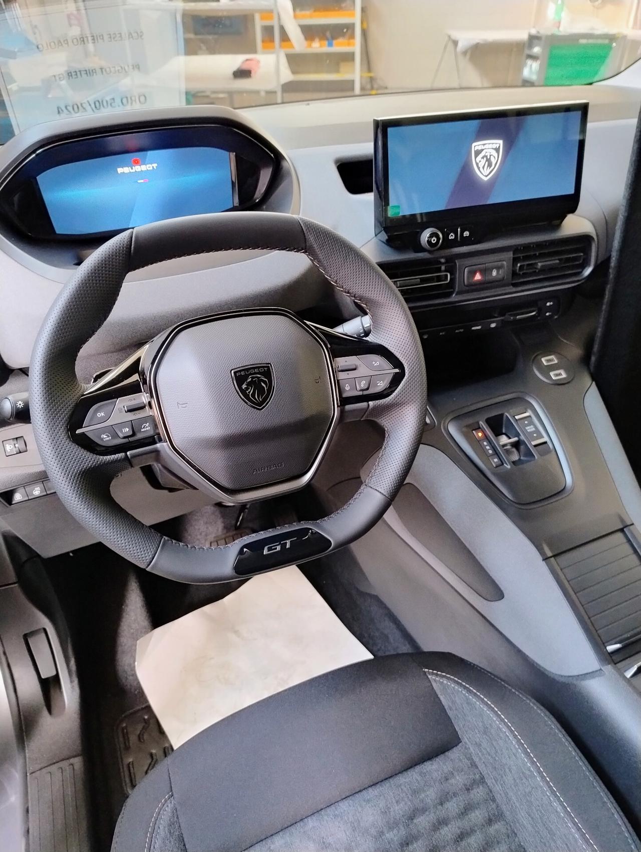 RIFTER TRASPORTO DISABILI RIBASSATO 5 PIù CARROZZINA