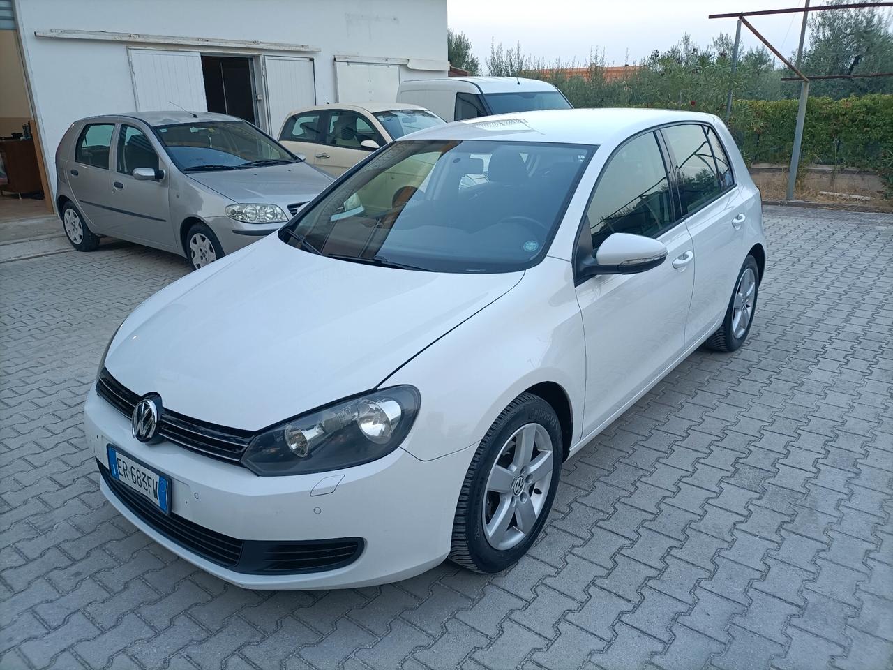 Volkswagen Golf 1.6 TDI 5p. Highline