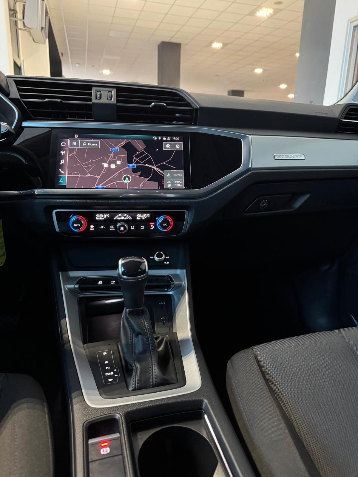 Audi Q3 45 TFSI quattro S tronic