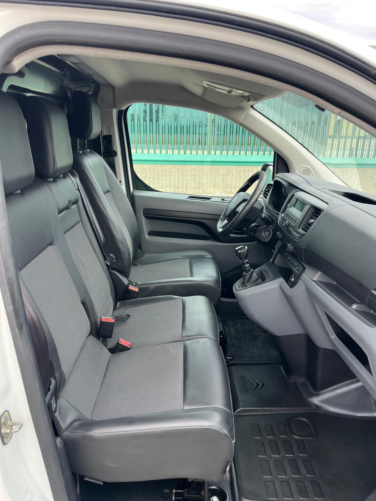 Citroen Jumpy Blue HDi 120