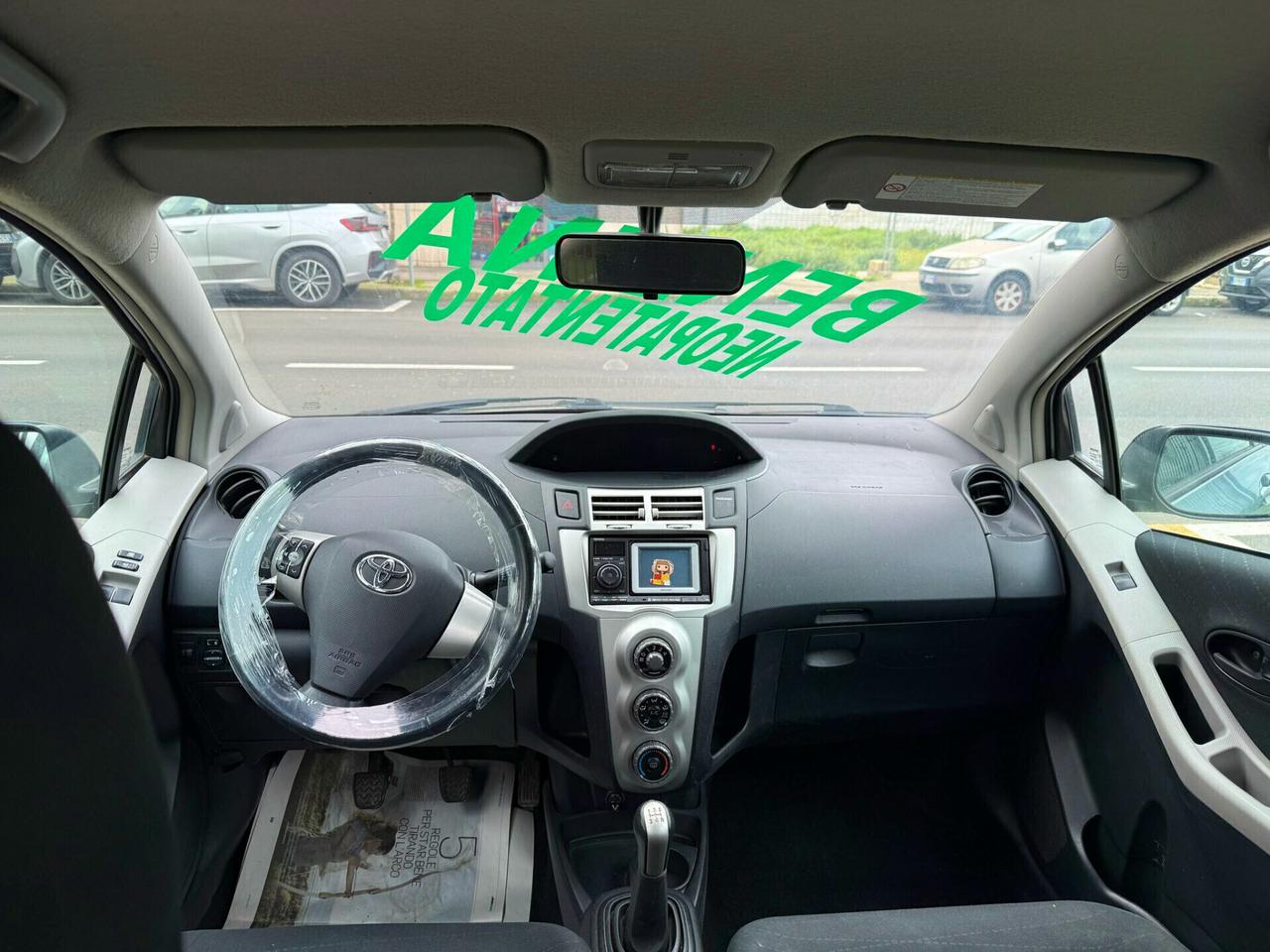 Toyota Yaris 1.0 5 porte