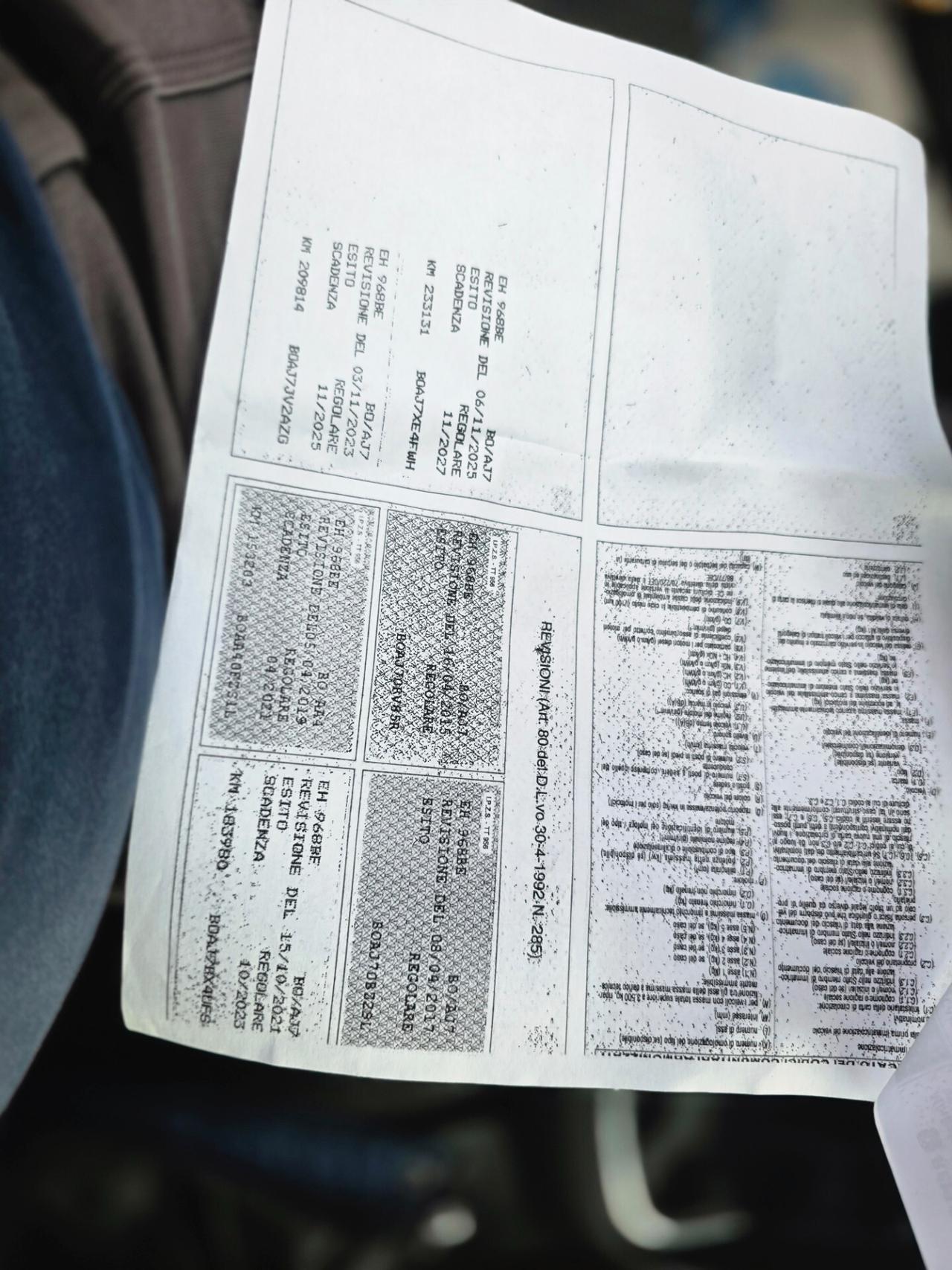 Volkswagen Golf Variant 2.0 TDI con gancio traino