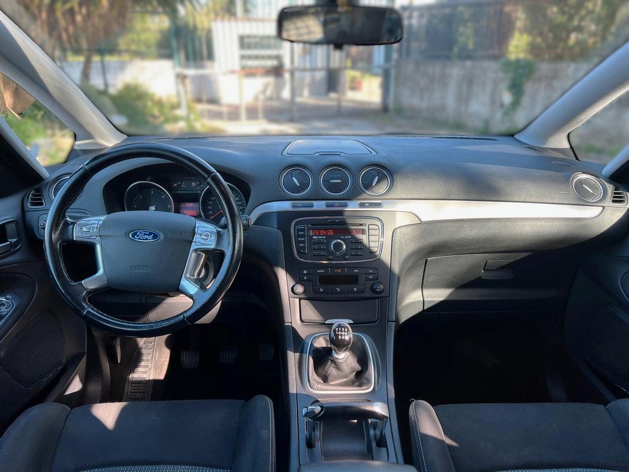 FORD S-MAX 2.0 TDCI 7p Titanium - 2012