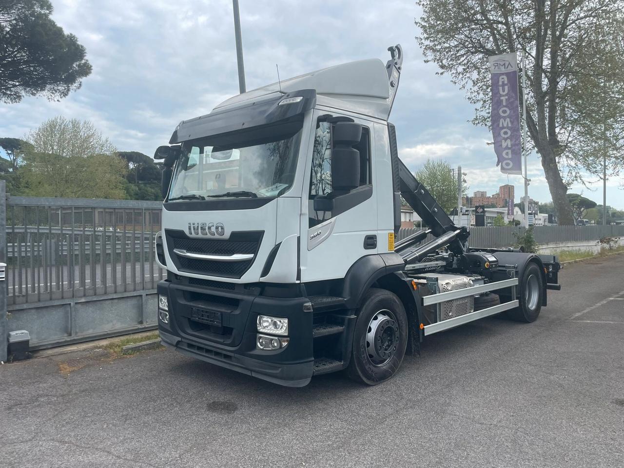 Iveco Stralis 190S360 scarrabile