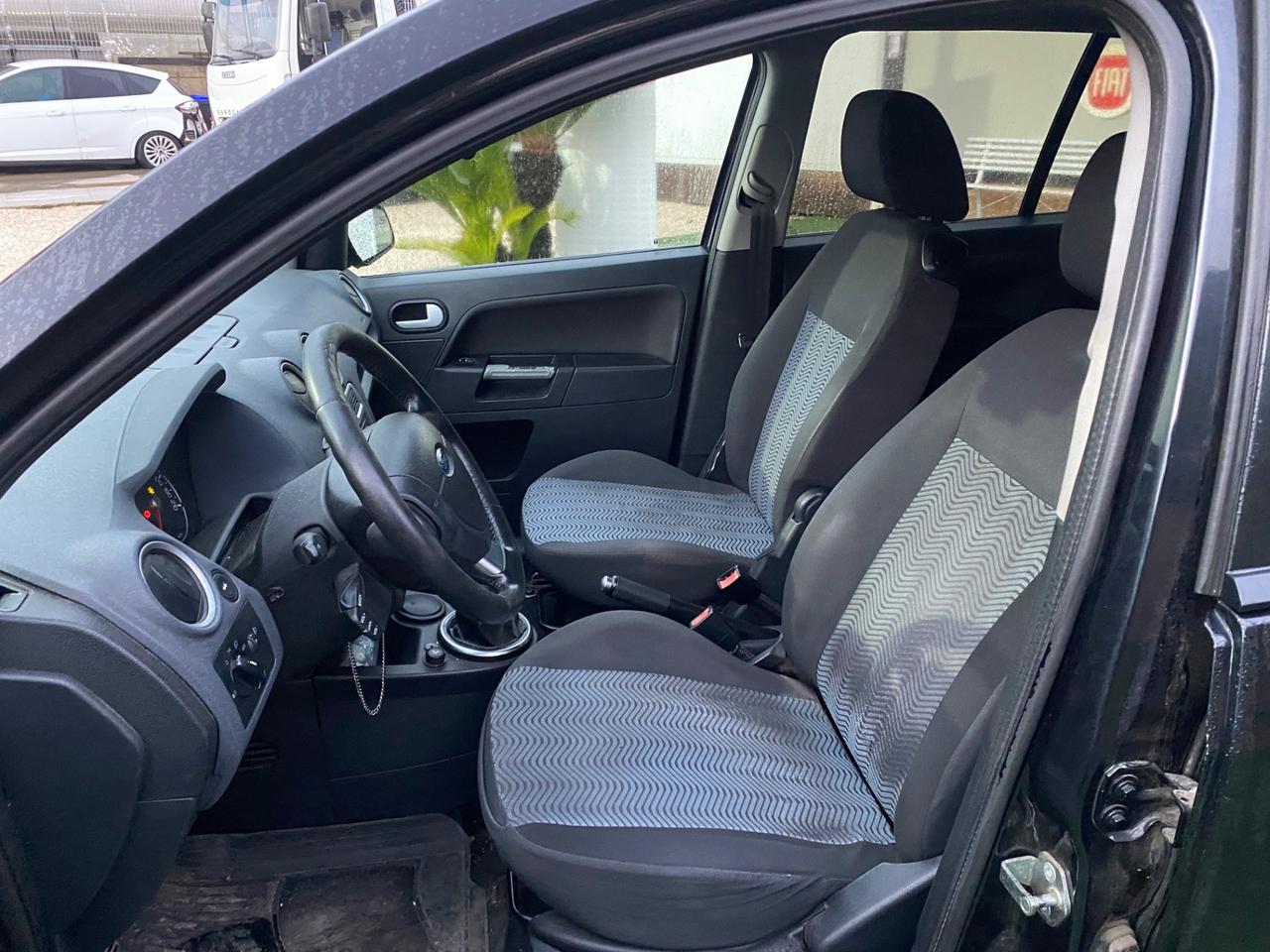 Ford Fusion 1.6 TDCI Titanium Gancio Traino
